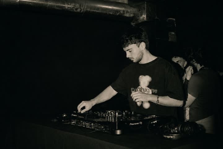 Manu Quirós